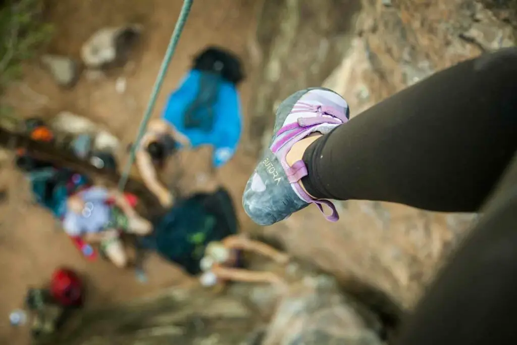 ressemeler des chaussons d’escalade