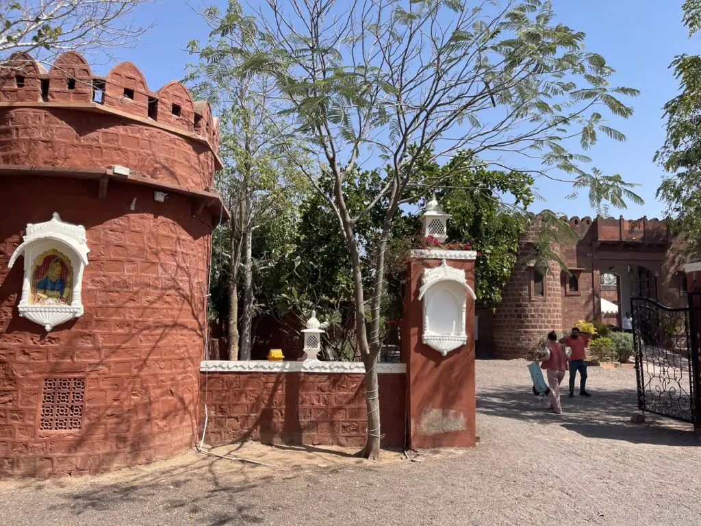 repas au restaurant Dehra Fort au Rajasthan