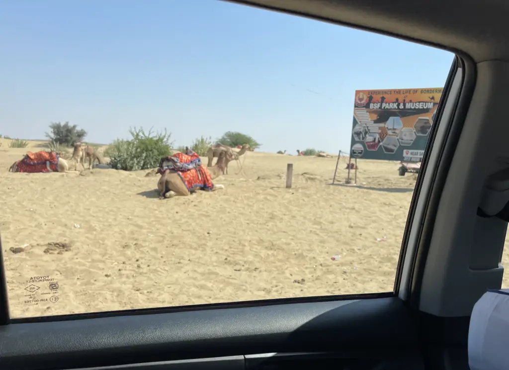 Route pour le désert de Sam au Rajasthan