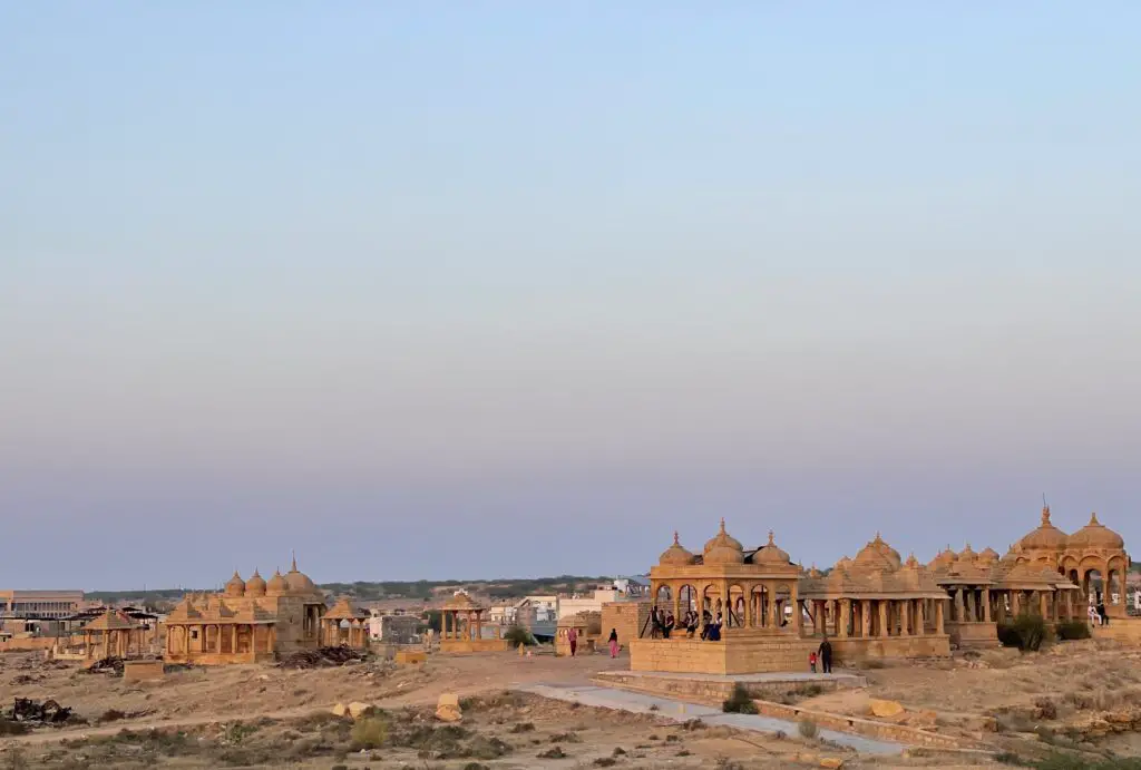 centre de crémation à jaisalmer au rajasthan en inde