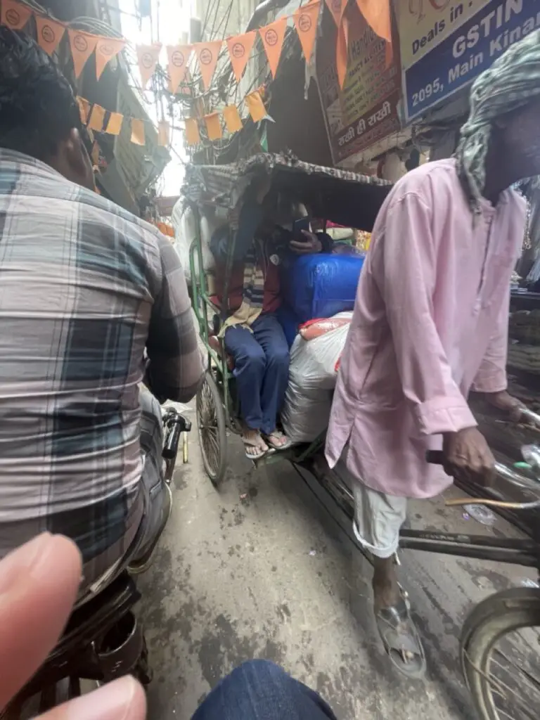 Touk Touk dans les rues de Delhi