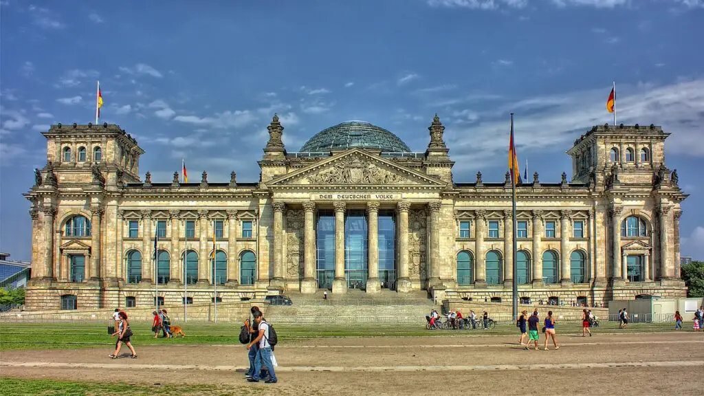 Le Reichstag dans la ville de Berlin