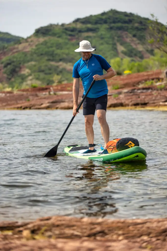 Sea to summit et son sac étanche possible sur un paddle