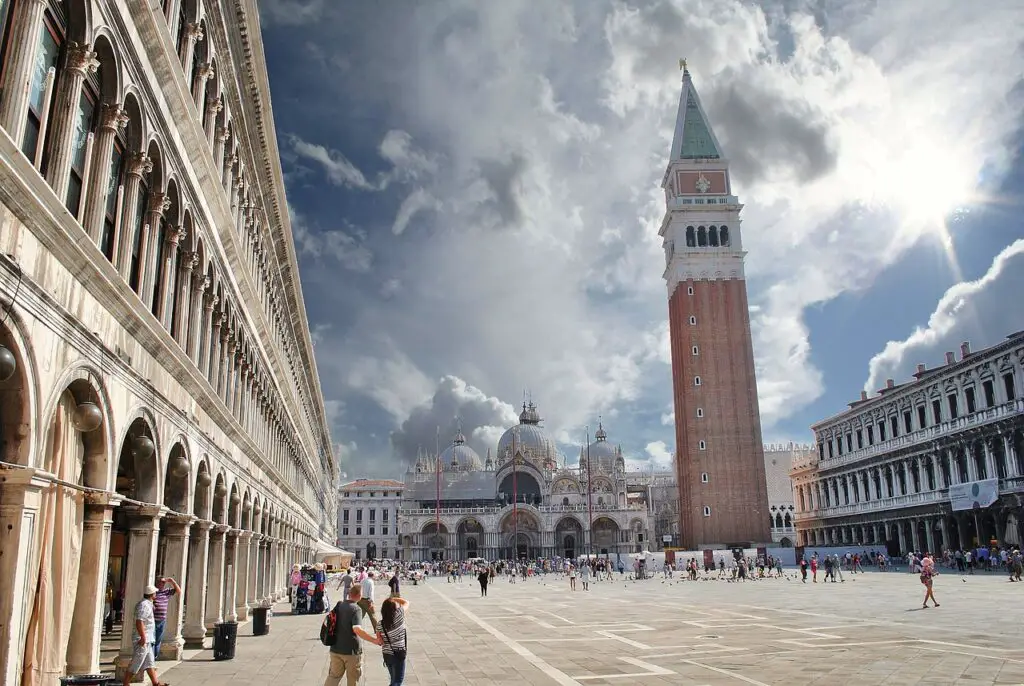 La place Saint-Marc un incontournable de Venise