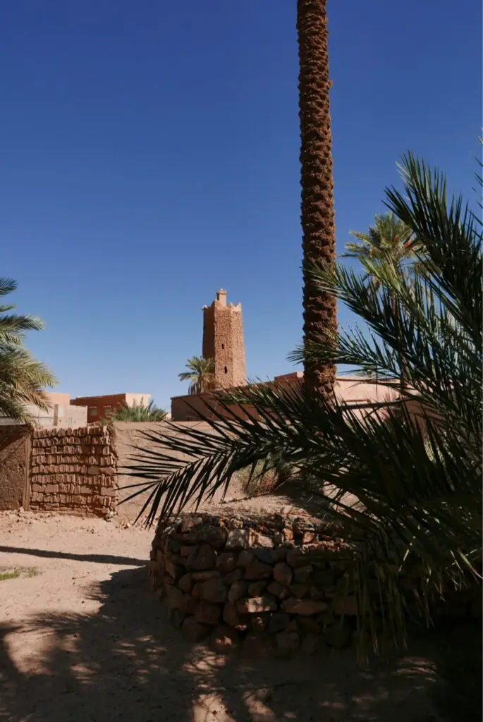 Minaret de Adjir près de Figuig au Maroc