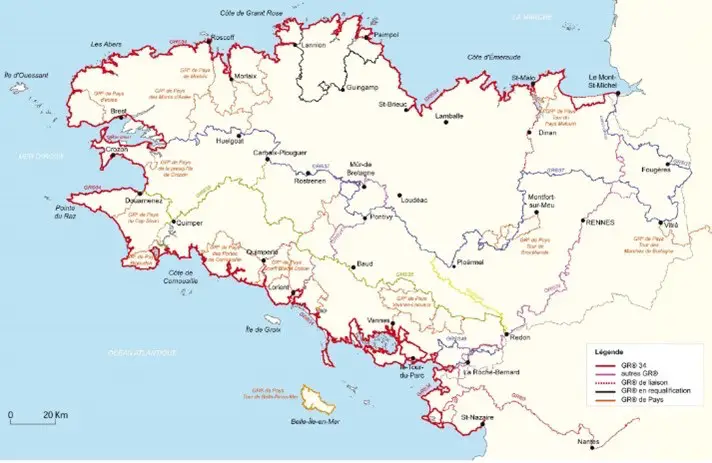 Carte des différents GR® en Bretagne, source Fédération Française de Randonnée