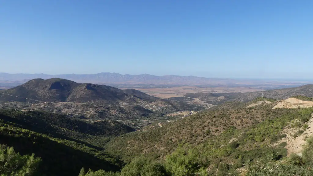 Vue sur la méditerranée depuis Tafoughalt au Maroc