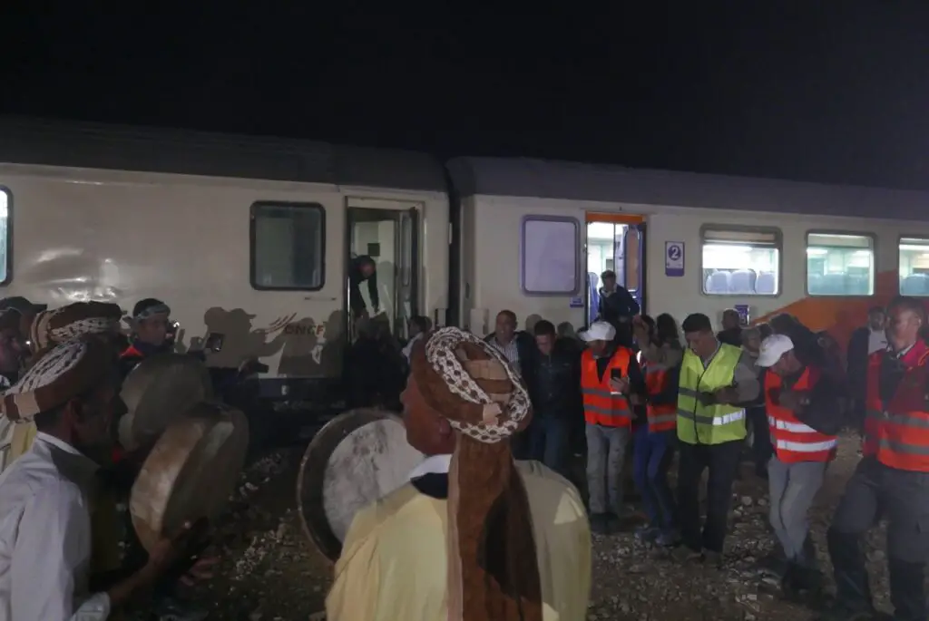 Dernière dans au terminus de l'oriental désert Express à Bouarfa au Maroc