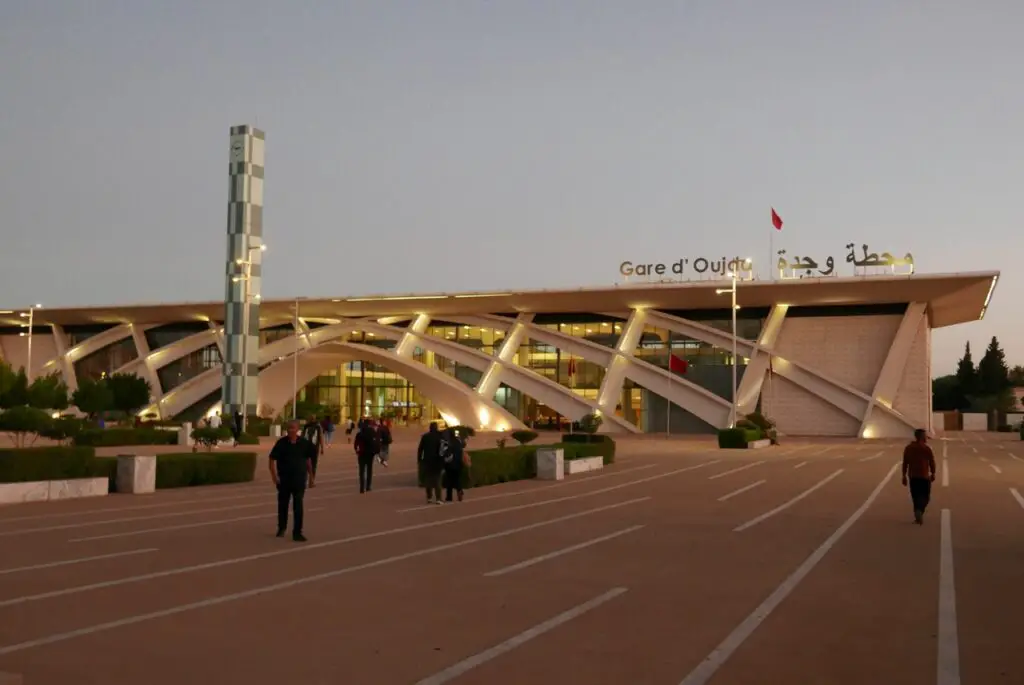 Gare ferroviaire de Oujda au Maroc