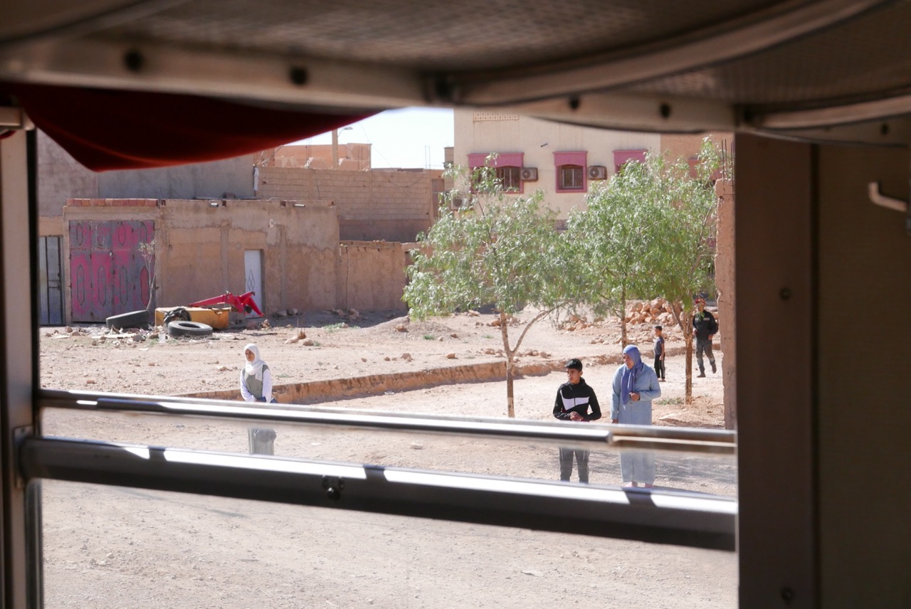 Habitants de la ville de Tendrara au Maroc