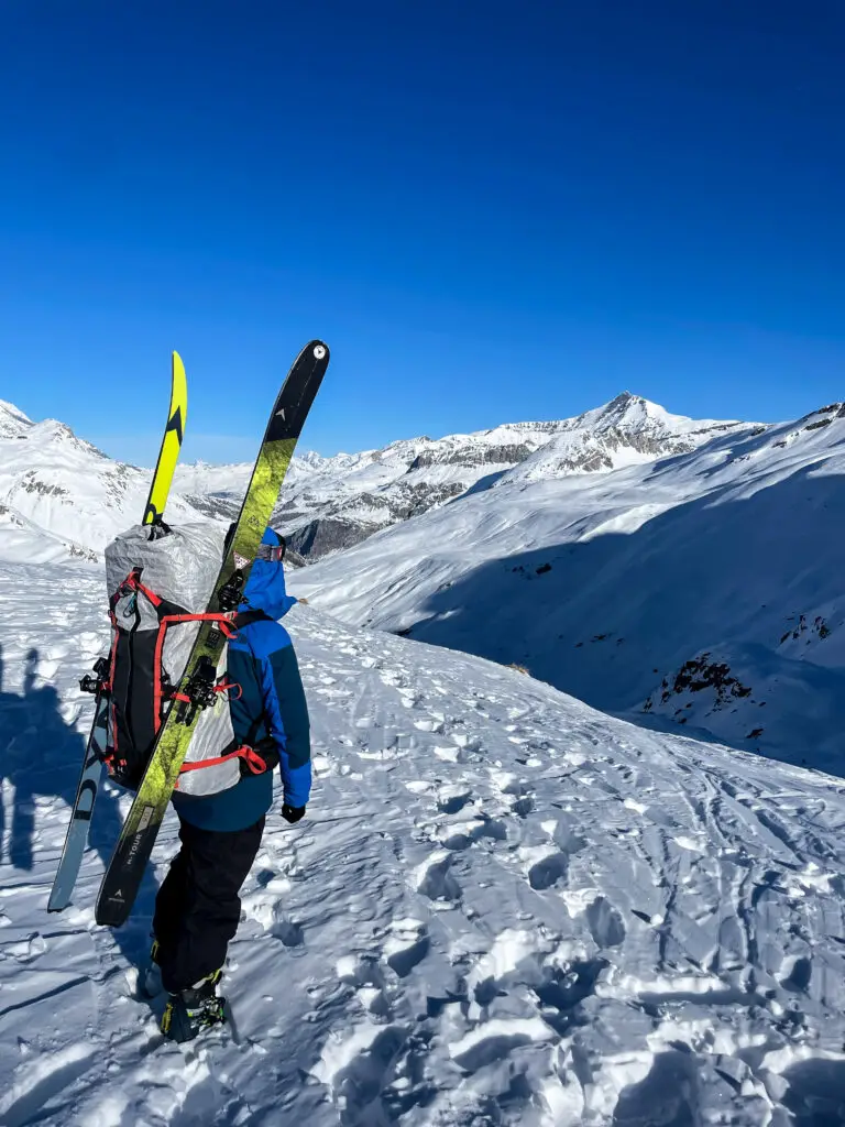 Ferrino Instinct mountaineering bag review