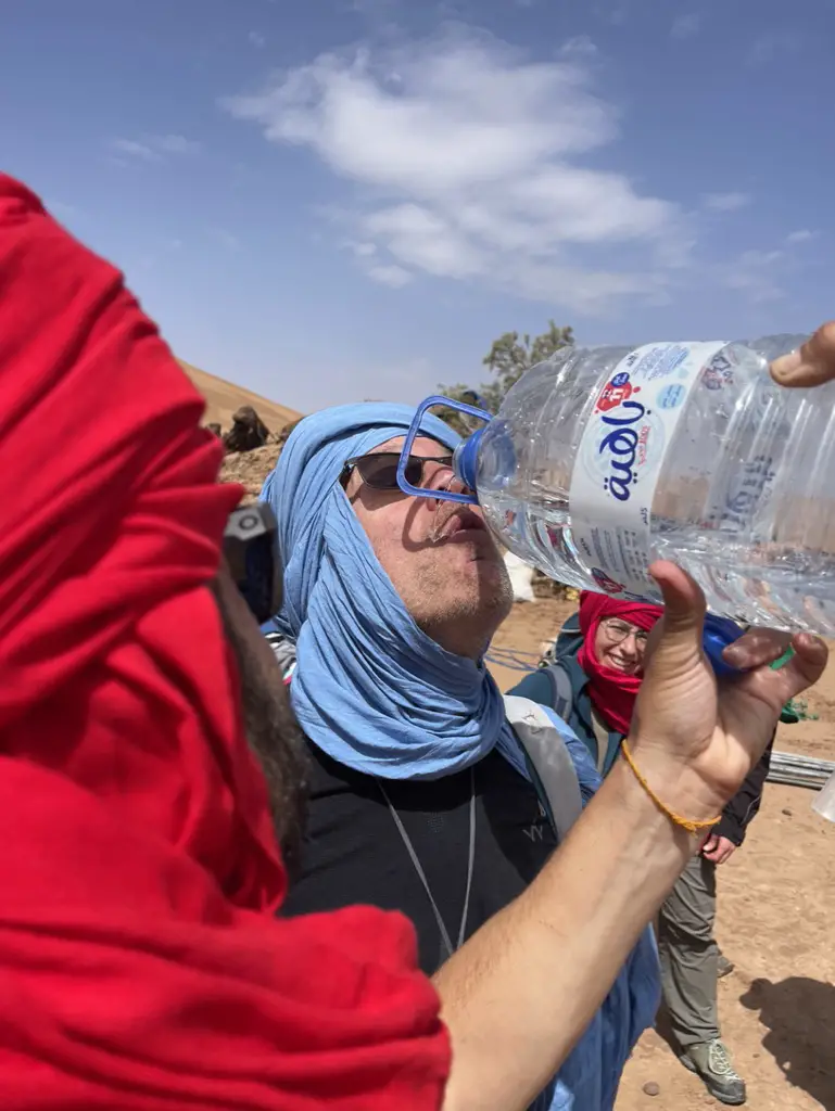 Pensez à boire dans le désert regulièrement