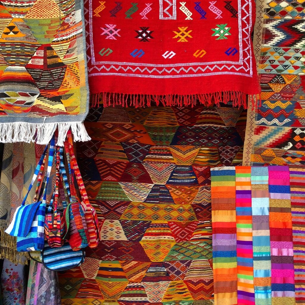 Artisanat marocain et souvenirs typiques
