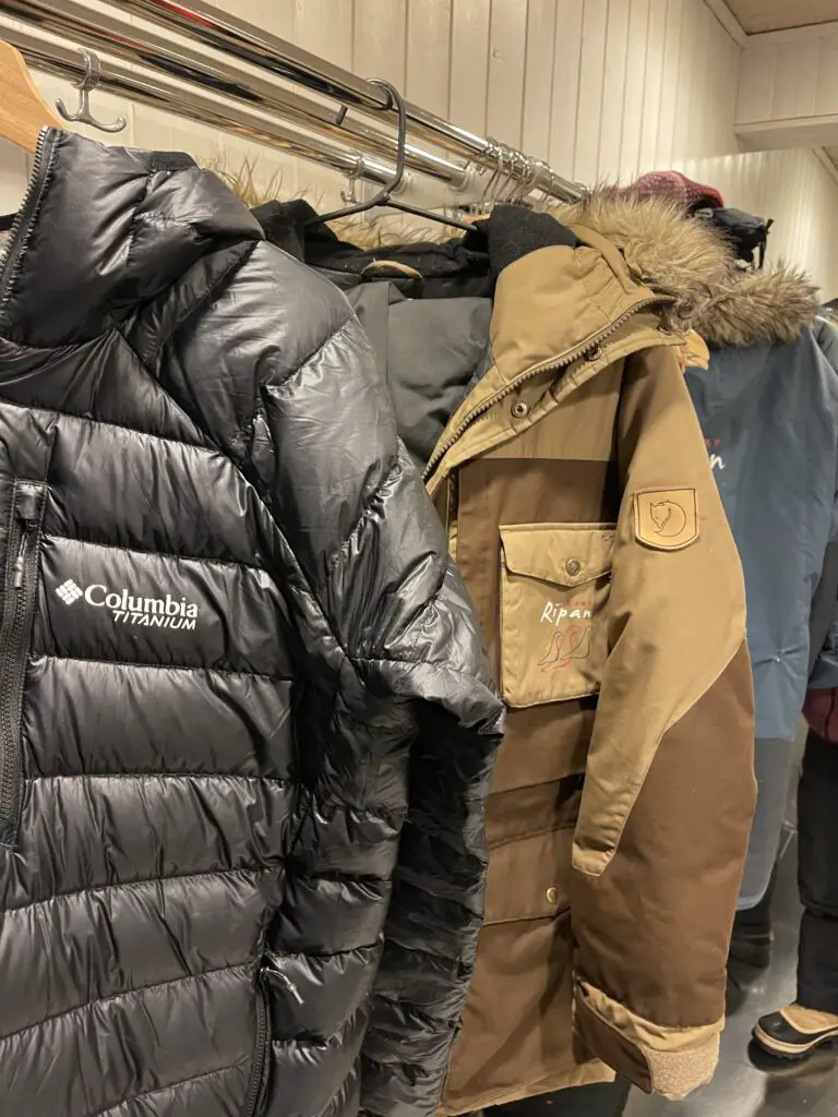 Vetement de protection pour l'hiver au camp ripan à kiruna