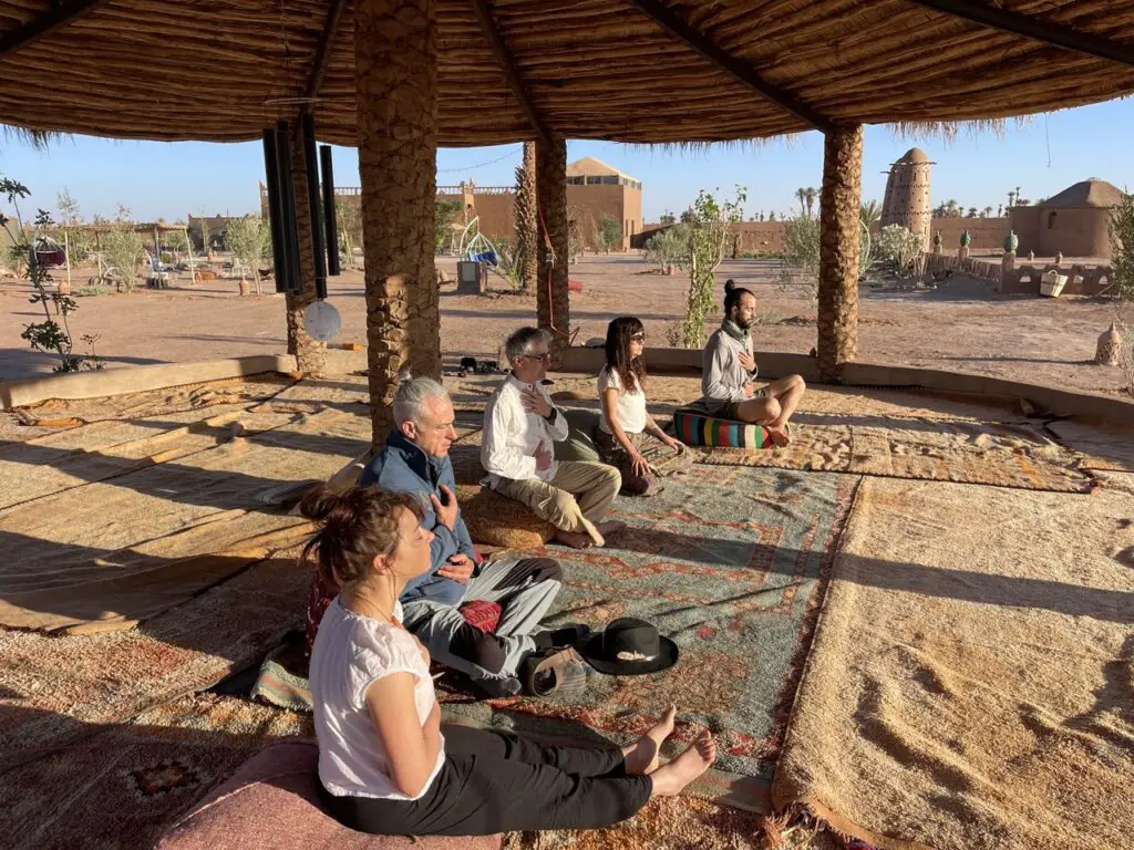 La voie du coeur une méditation au coeur du désert marocain