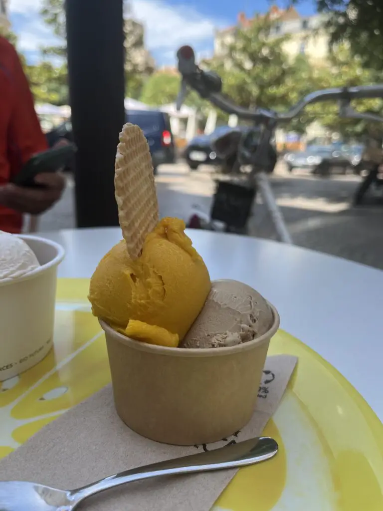 Glace
