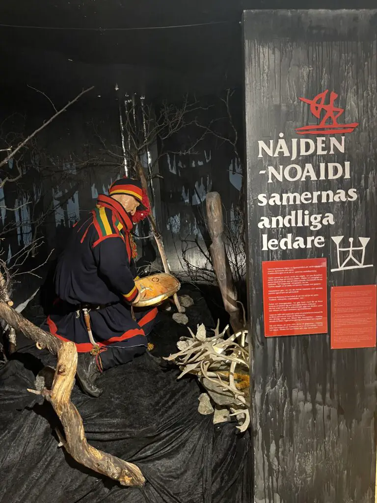 qu'est-ce que le chamanisme Sami