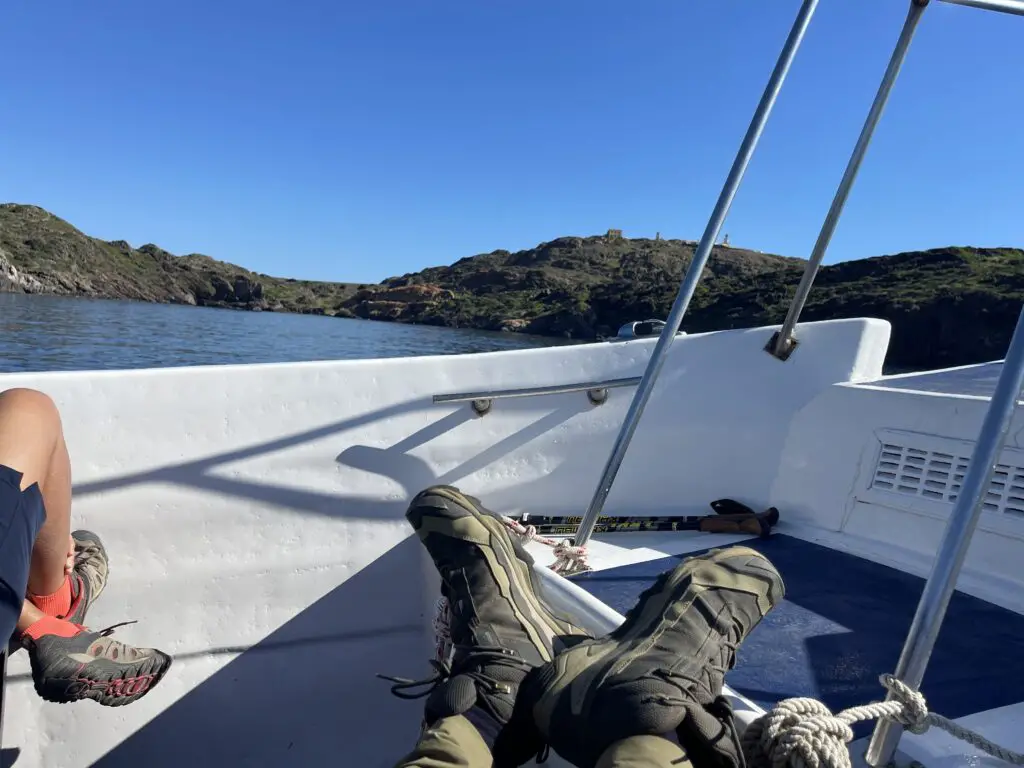 Randonnée collioure à cadaquès avec la chaussure Salomon X Ultra 5 Mid GTX