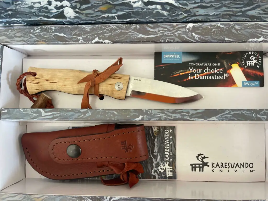Retour terrain et avis du couteau scandinave Pältsa Masur Damasteel® RWL34™