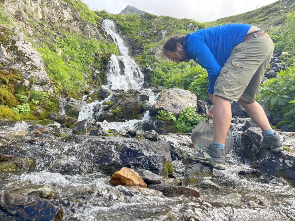 Test terrain de la chaussure de randonnée Salomon X Ultra 5 Mid GTX