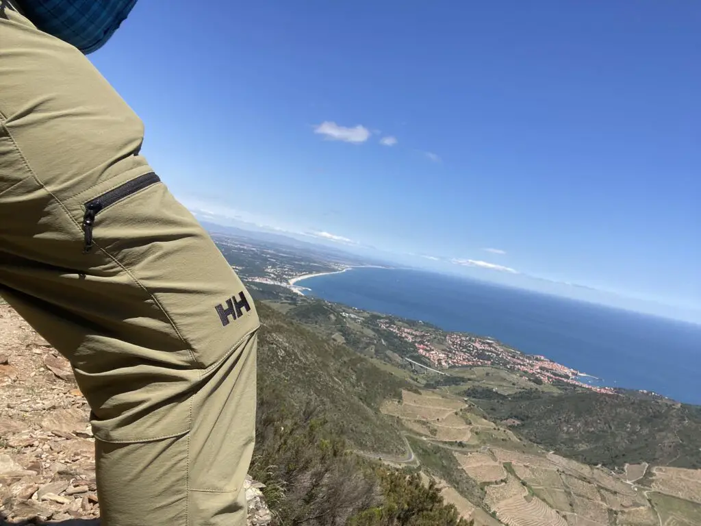 Retour d'expérience des vêtements randonnée Homme Helly Hansen