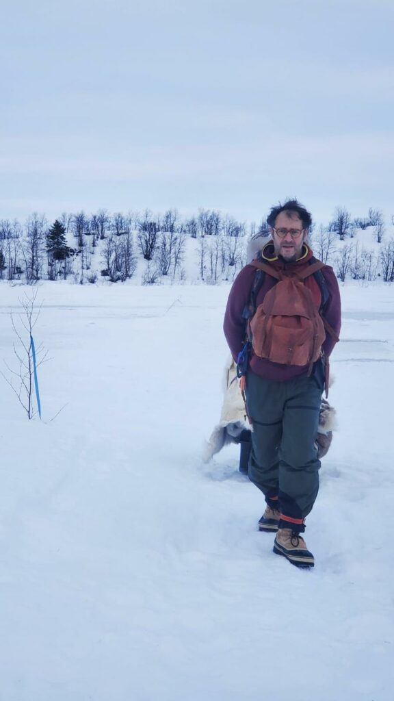 randonnée sur la neige en laponie avec les caribou de sorel