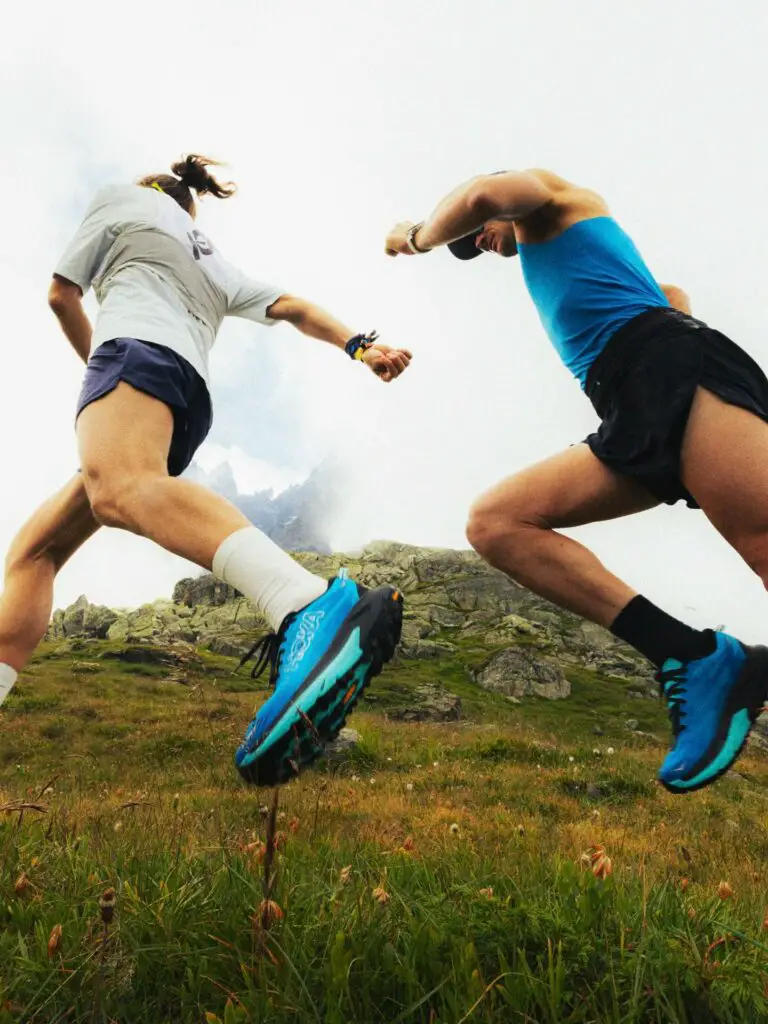 Hoka one one la révolution de la course à pied qui a conquis les sommets