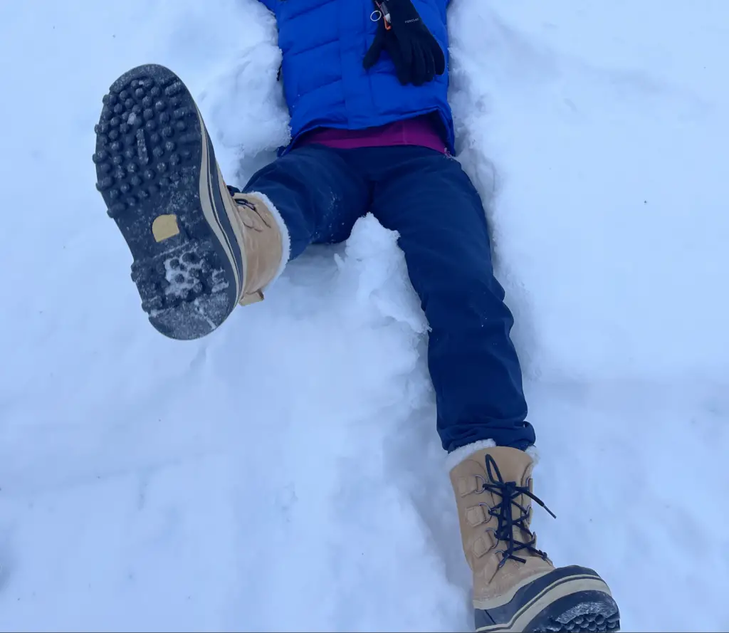 Décrypter les technologies de semelle des bottes de neige pour la sécurité