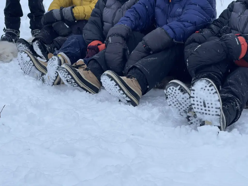 Les 5 piliers pour des pieds au chaud et au sec l'hiver en laponie ou par grand froid