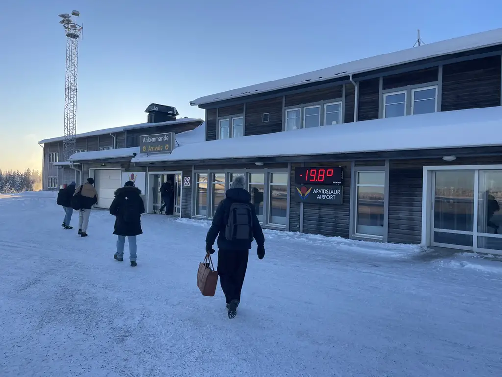 Arrivée en laponie suédoise l'hiver à Arvidsjaur à 20 degrés