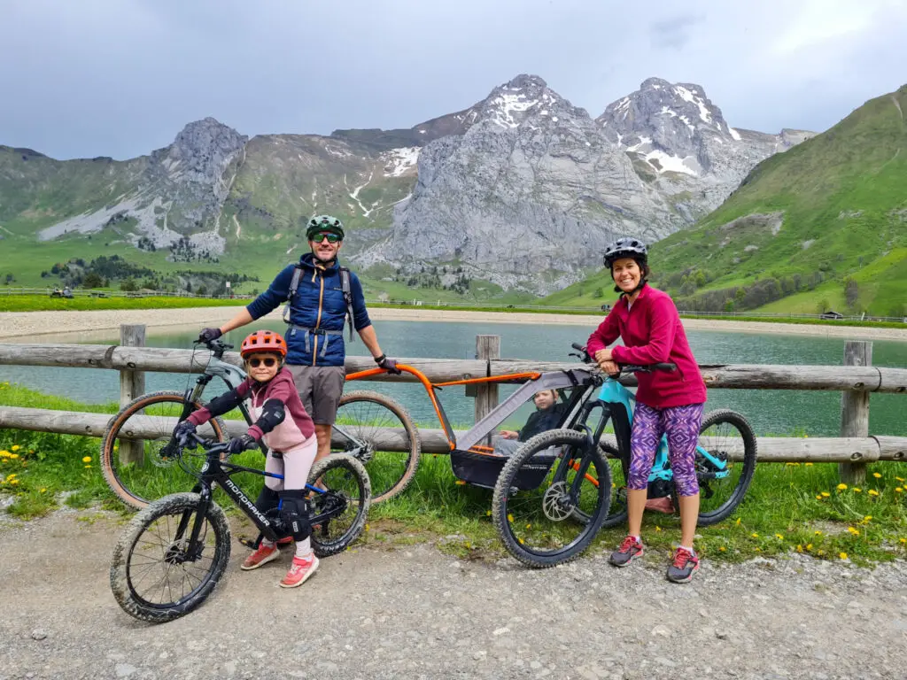 Une expérience VTT en montagne accessible à toute la famille