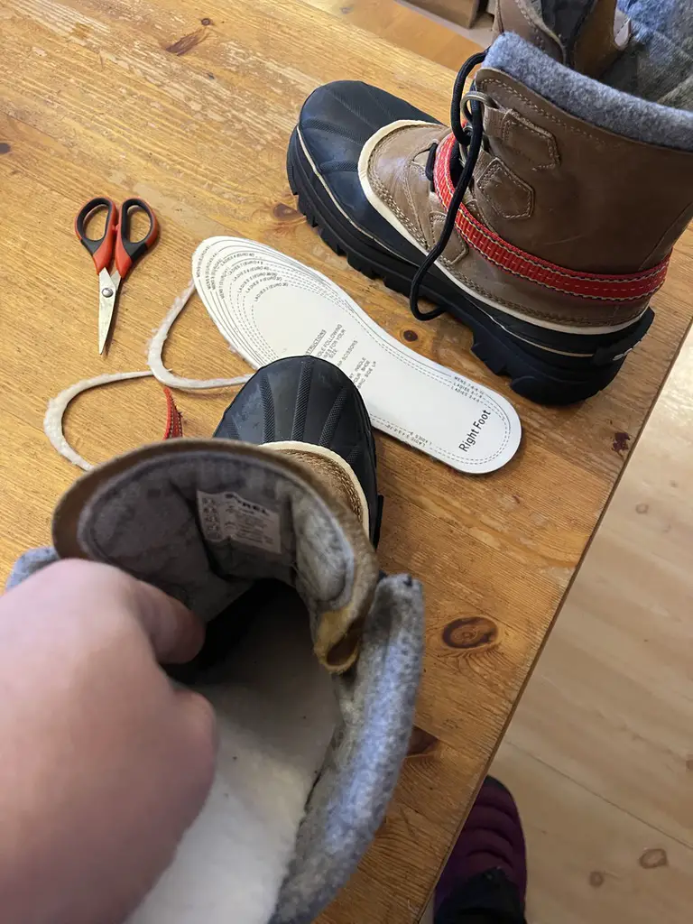 Placer la Semelle laine naturelle G heat dans votre chaussure