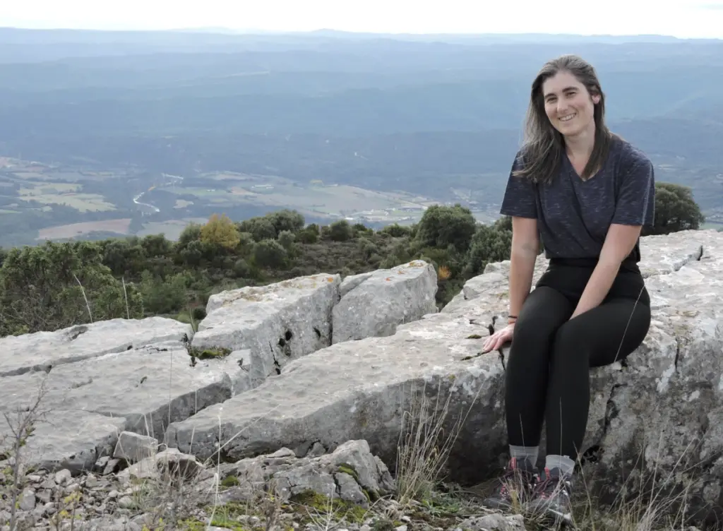 contacter camille de l'agence de voyages contrées oubliés pour organiser votre séjour équestre