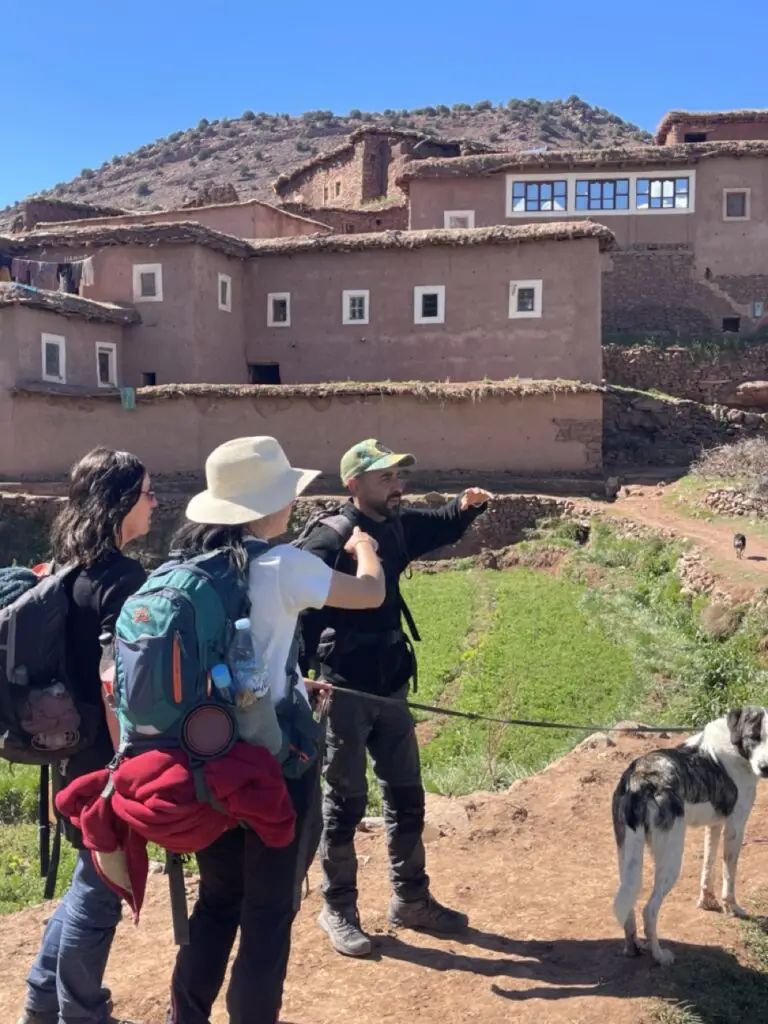 randonner dans le Haut-Atlas pour une immersion au cœur des villages berbères
