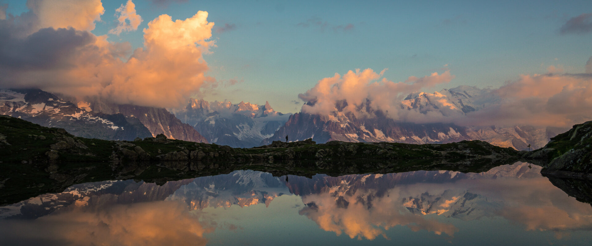 coucher de soleil lac des cheserys