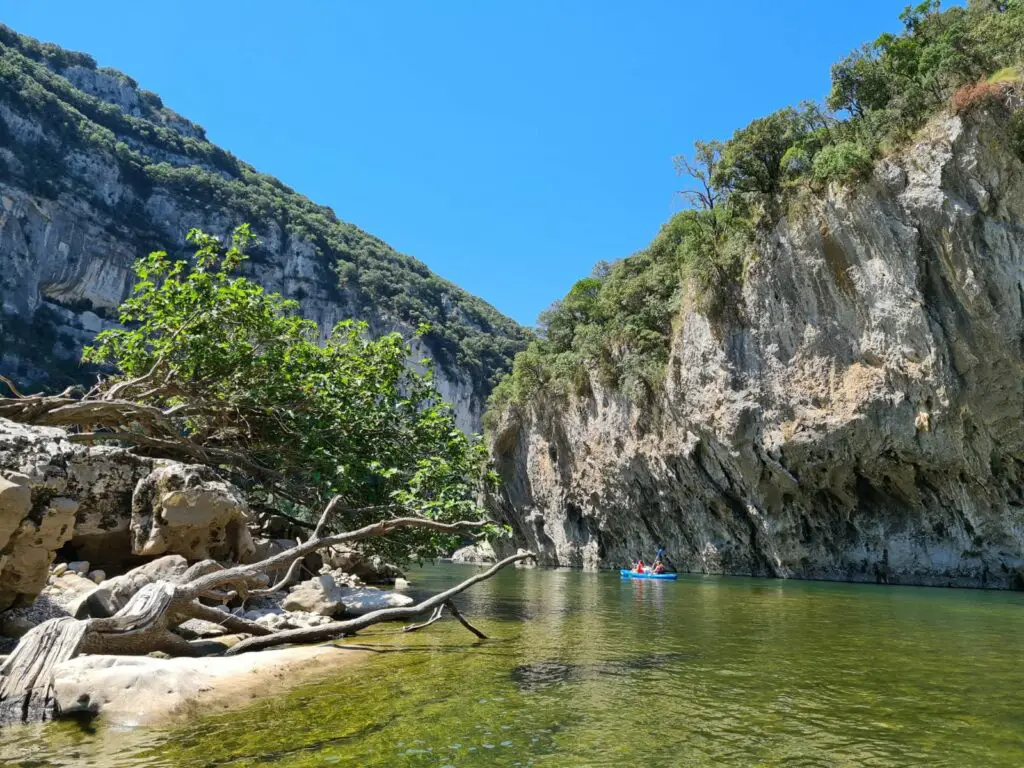 10 erreurs à éviter lors de votre première descente des gorges de l'Ardèche