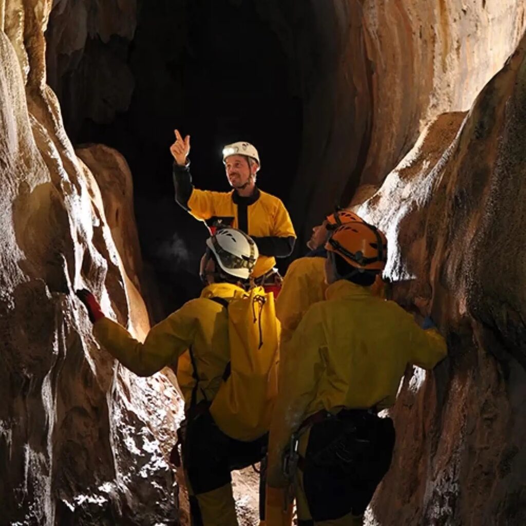 Spéléologie en Ardèche