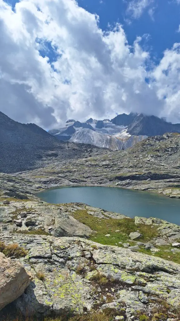 Lac Coua avec vue sur le glacier de Gébroula, Parc National de la Vanoise