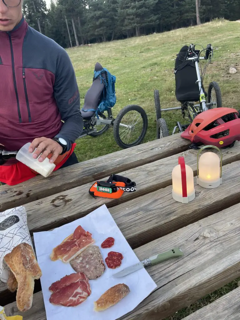 apéro dinatoire apres ue sortie quadbike à Font-romeu dans les pyrénées orientales