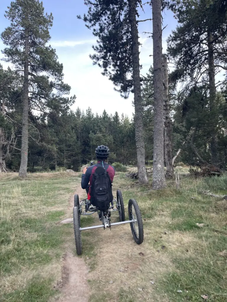 balade quadbike électrique sur les sentiers de randonnée de Font-romeu