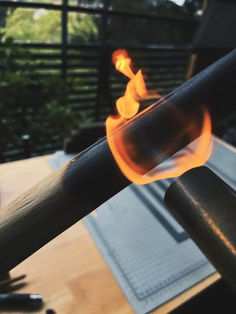 étapes de fabrication du baton de randonnée Kompagnon de Neowkraft 