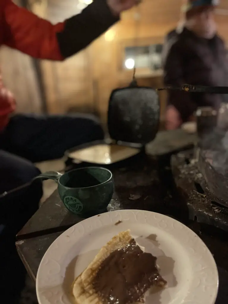dégustation gaufres au nutela au kota en laponie suédoise