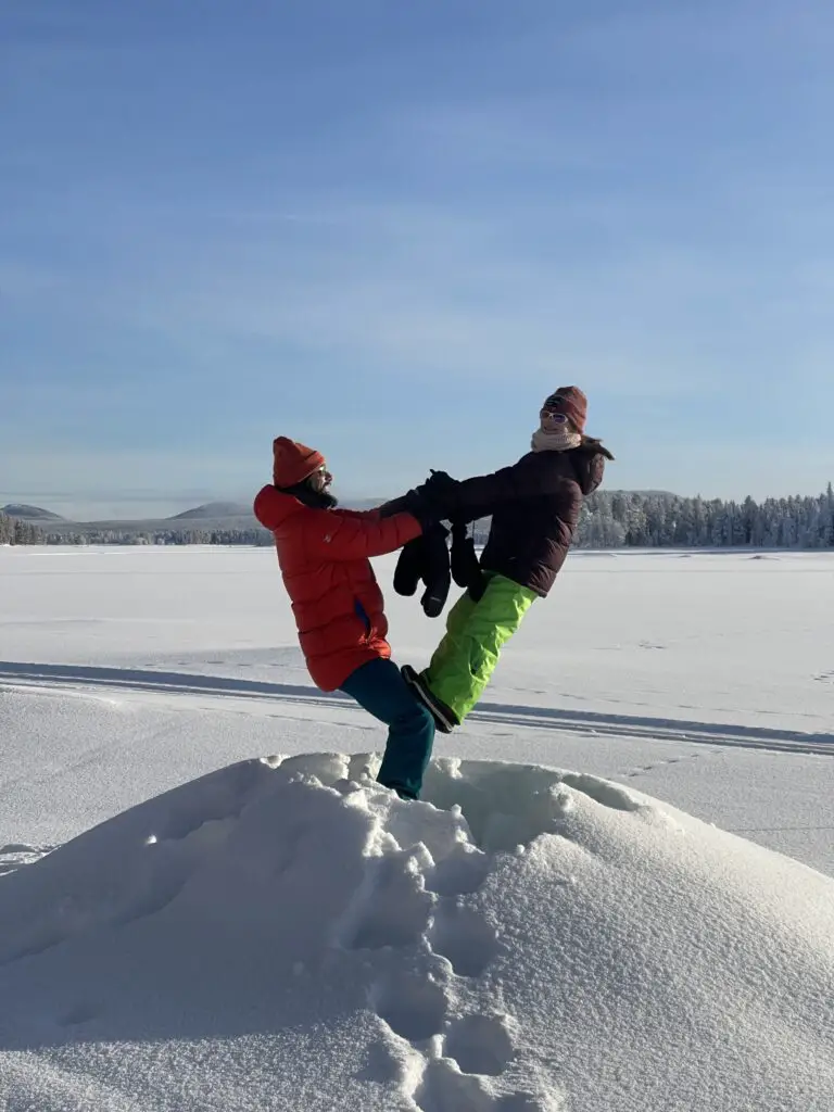 joie de partager un voyage multi-activités en Laponie en Famille