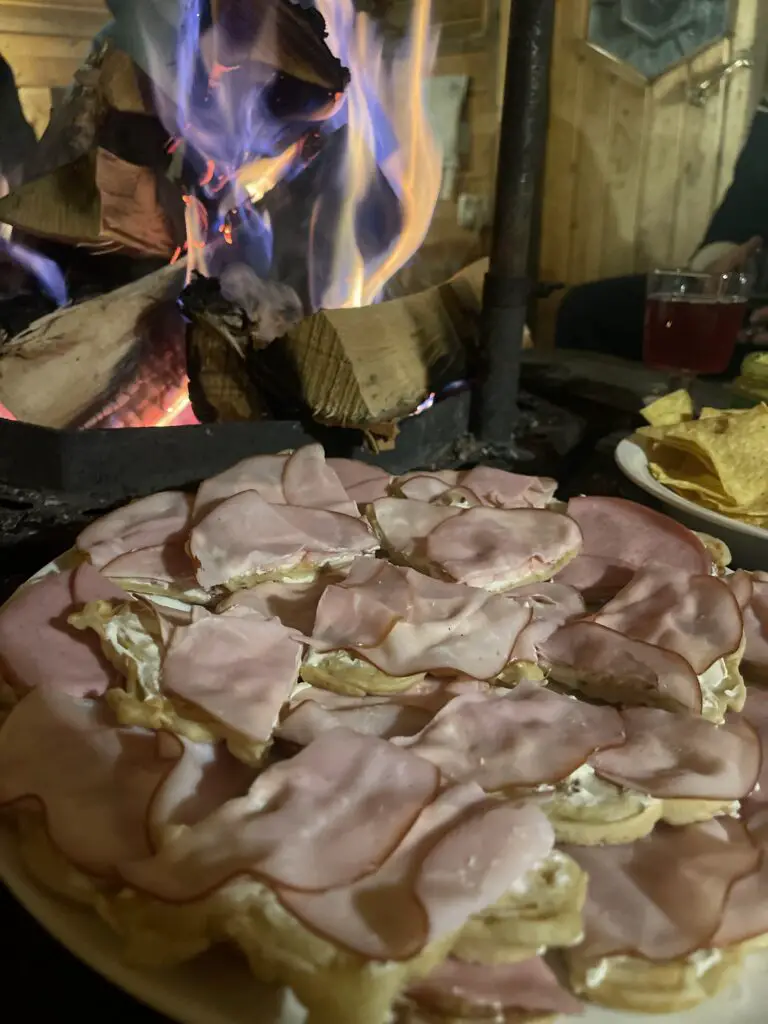 Plateau d'amuse bouche pour soirée au kota en laponie