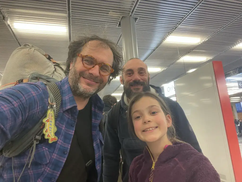 Victoire, Dimitri et Michaël apres une semaine partager en laponie suédoise à Mellanstrom
