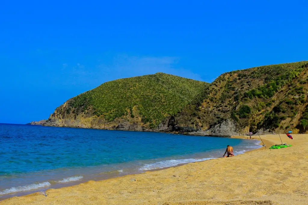 Exploration des plages du littoral algérien