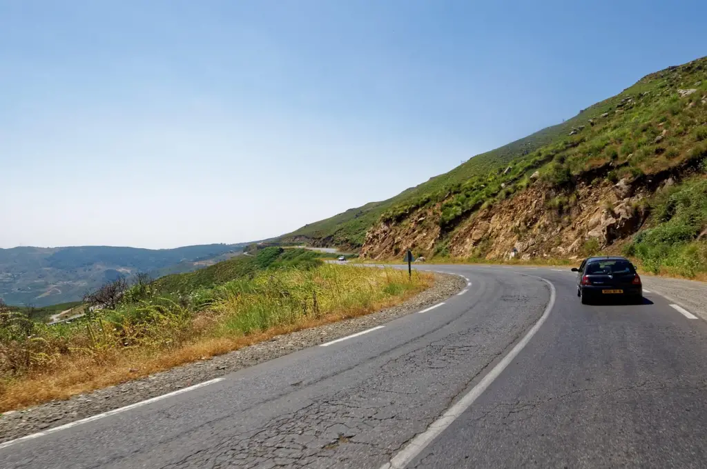 route et paysages en Algérie