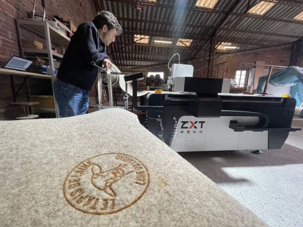Le tapis en laine et son process de fabrication des tapis de yoga