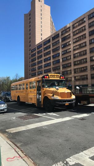 Les fameux Yellow Bus de New York 