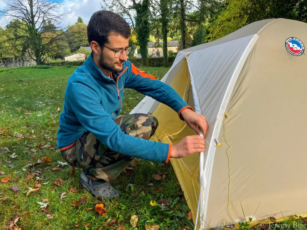 Accroche de la porte de la tente Big Agnes Tiger Wall UL2.